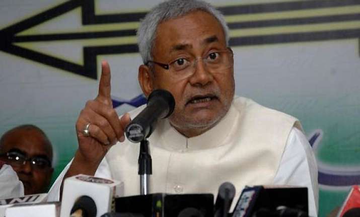 china growth model unsuitable to india says nitish