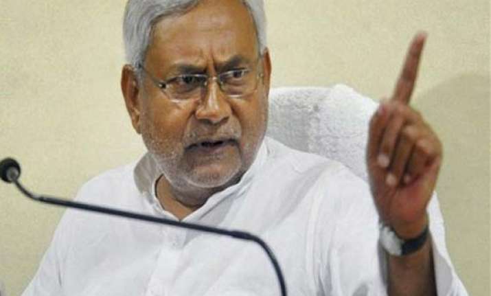 complaint case filed against nitish kumar