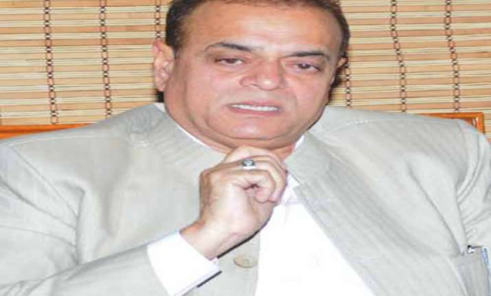 conduct dna test of muslims who don t vote for sp azmi