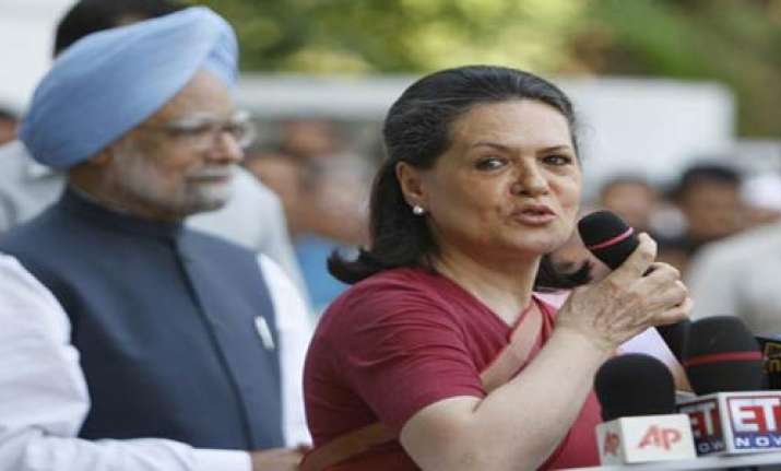 cong core group to meet discuss ramdev s agitation