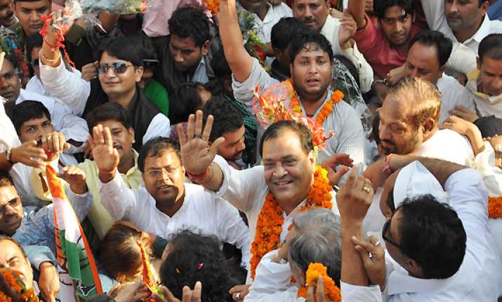cong to form govt in uttarakhand to seek independents