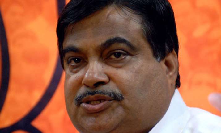 congress exploiting muslims for political gains says gadkari