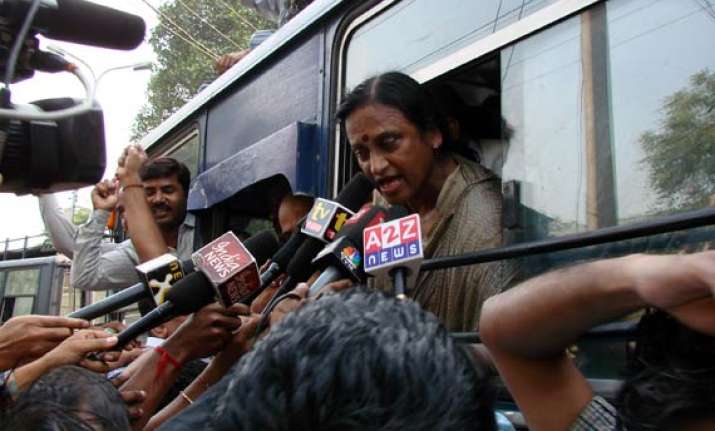 congress workers court arrest in lucknow