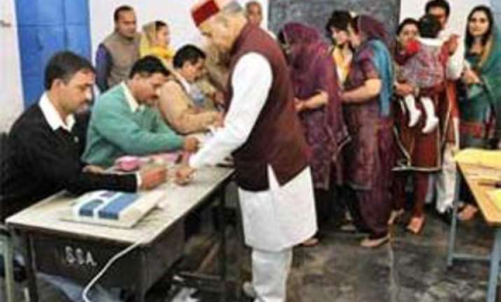 counting of votes begin in himachal