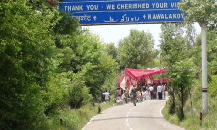 cross loc traders meet on zero point in poonch to discuss