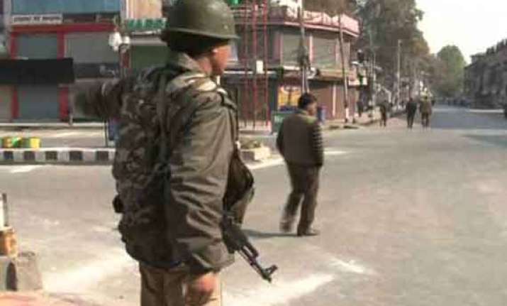 curfew like restrictions in valley for 2nd consecutive day