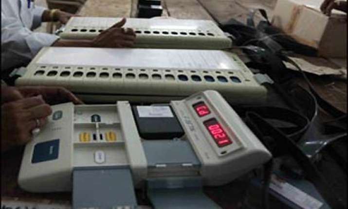 defective voting machine in pune transfers all votes to