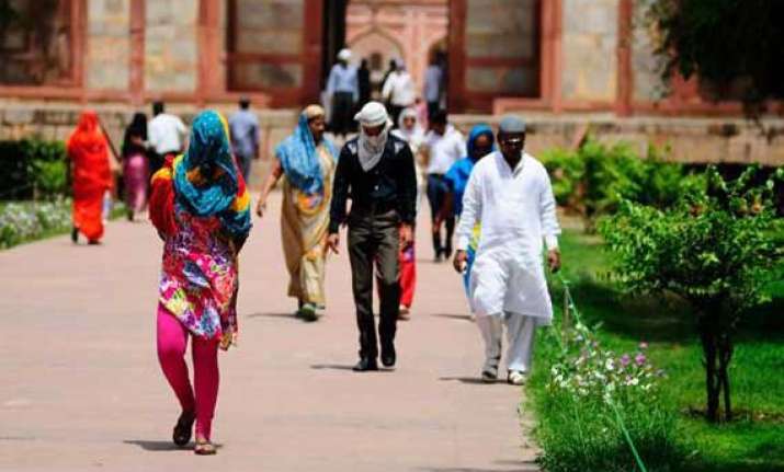 delhi s hottest august day in 12 years no relief soon