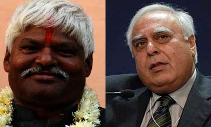 delhi s 33 percent ls candidates are millionaires
