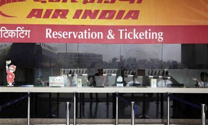 delhi high court lashes out at striking ai pilots