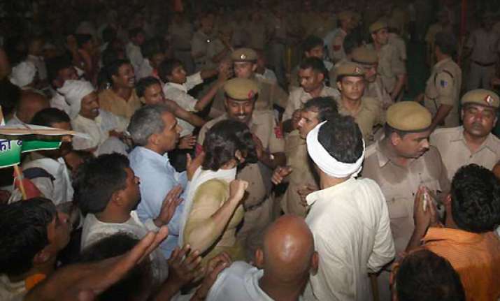 delhi police tells sc ramdev created the mess for midnight