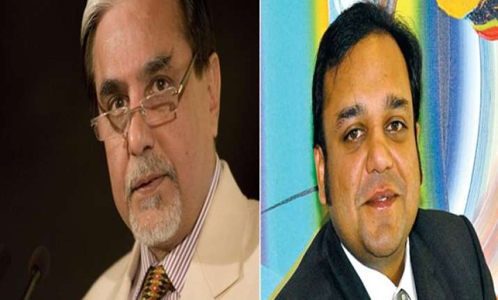 delhi police questions zee owner subhash chandra punit