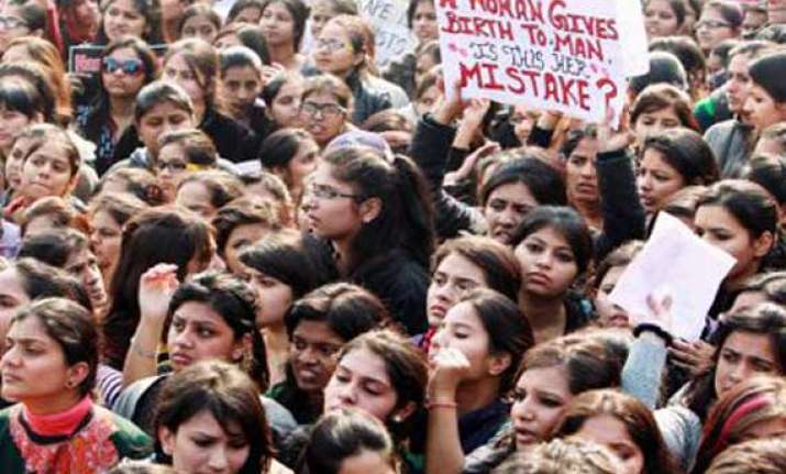 delhi gangrape panel under retd hc judge to probe police