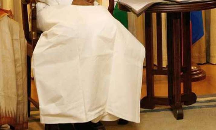dhoti controversy do clubs need a dress code
