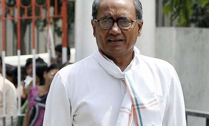 digvijay rakes up batla house encounter issue again