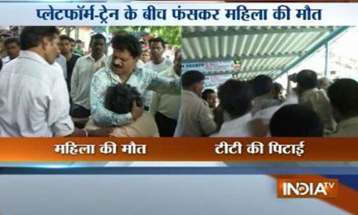 drunk tte pushes woman to death from running train in