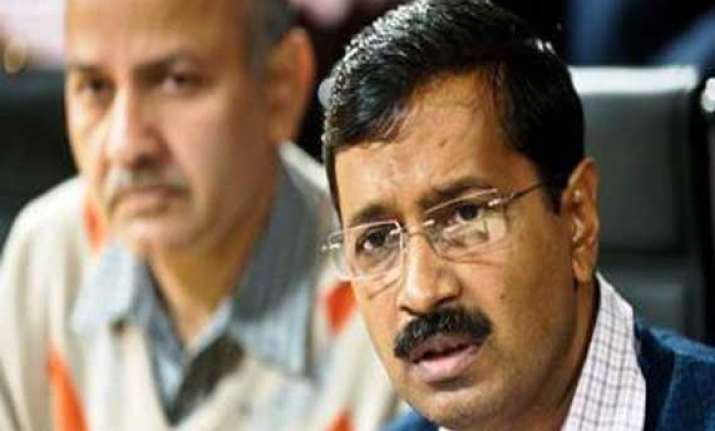 ec flying squad conducts check at kejriwal s office in