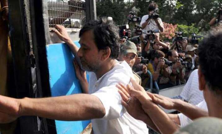 ed takes sudipta sen on remand for 10 days