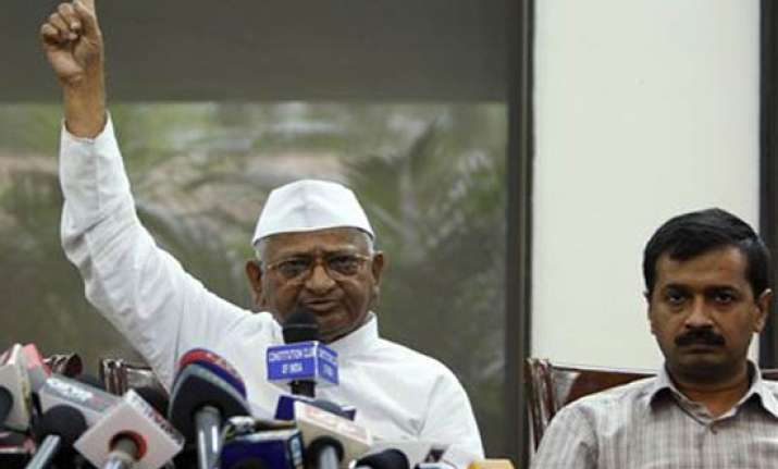 efforts being made to disrupt hazare s movement kejriwal