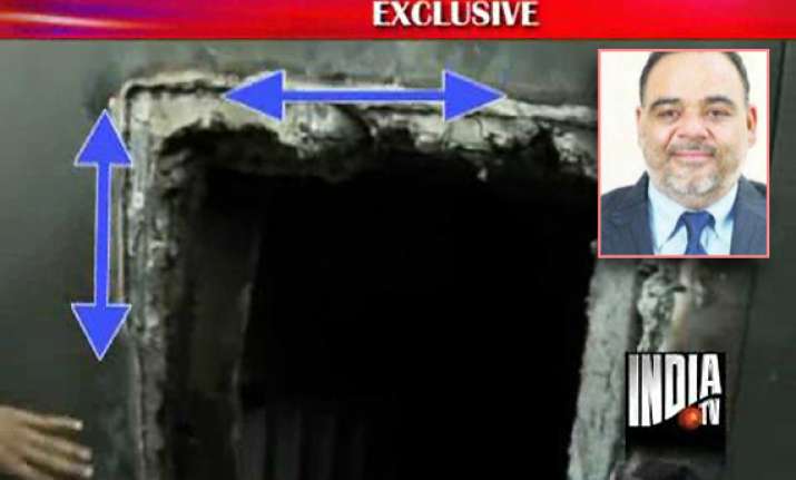 eleven bank lockers of ponty chadha sealed