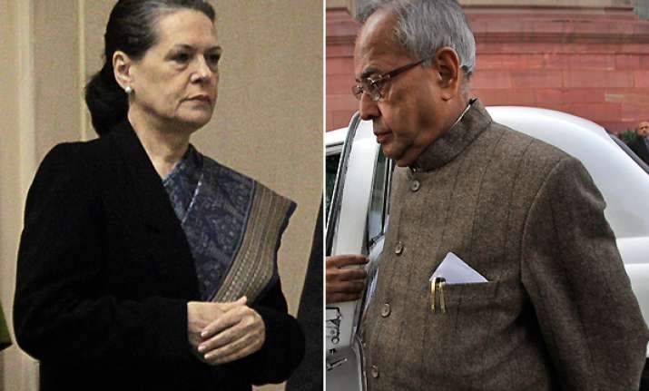 embarrassment for govt as lokpal doesn t get constitutional