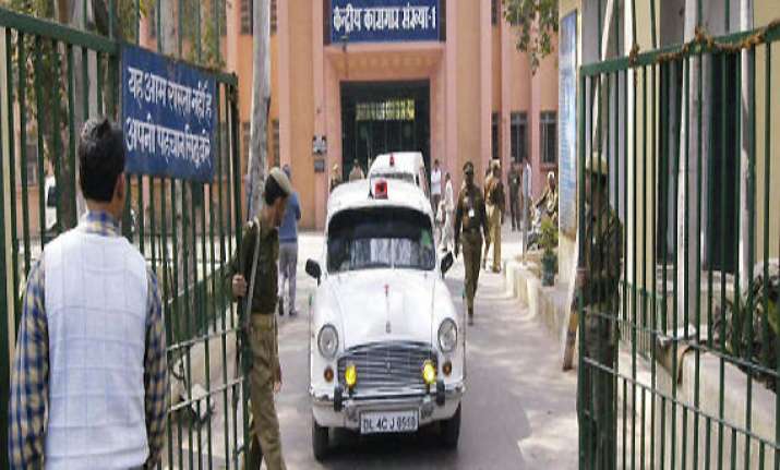 ex husband lodges complaint against tihar dg