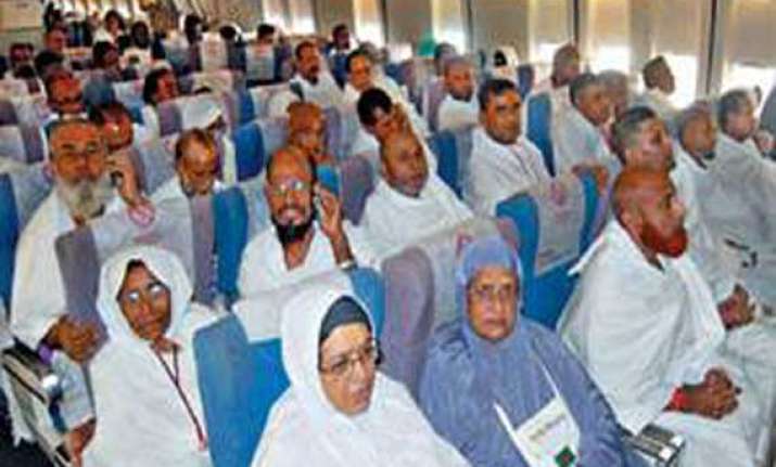 flight carrying haj pilgrims to leave aug 27
