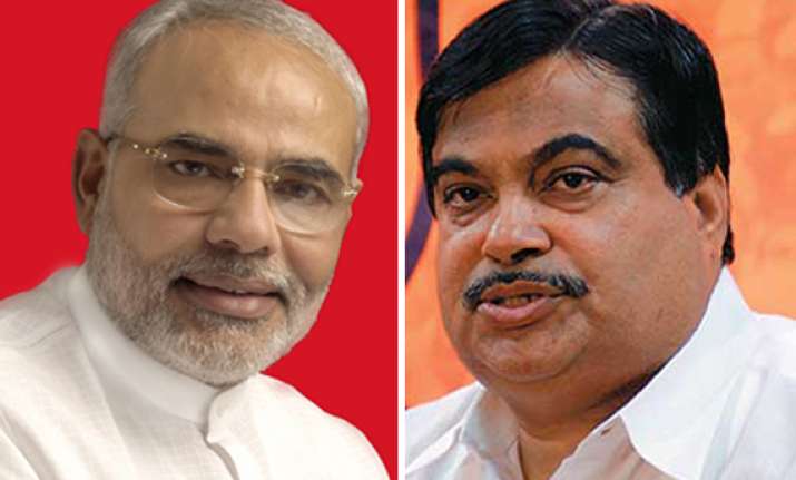gadkari praises modi chouhan govts