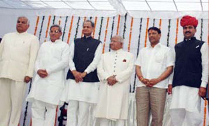 gehlot cabinet resigns reshuffle soon