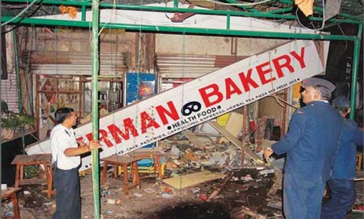 german bakery blast accused arrested in kolkata