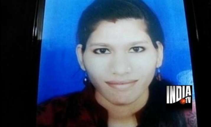 girl jumps to death from 17th floor in wadala mumbai