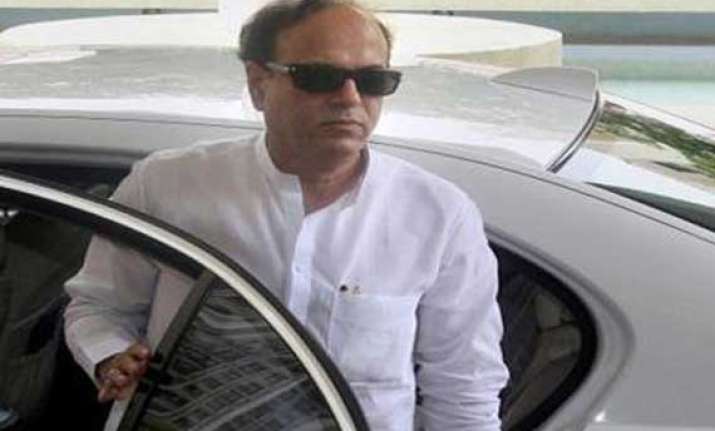girls having sex should be hanged says abu azmi