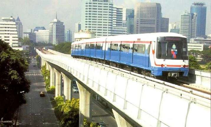 govt approves construction of 33.5 km mumbai metro corridor