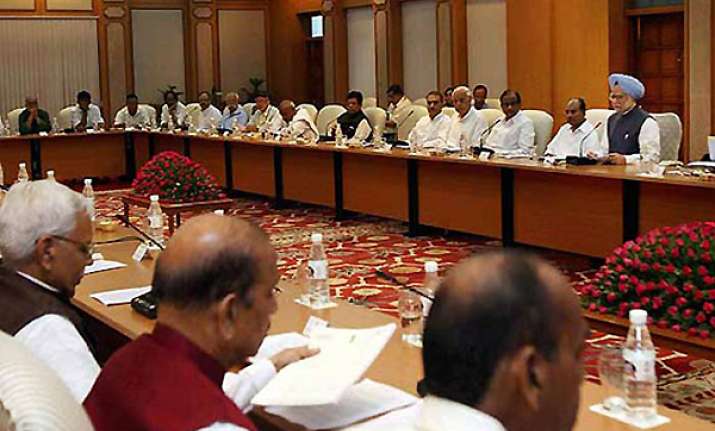 key upa allies want lokayukta provision deleted from lokpal