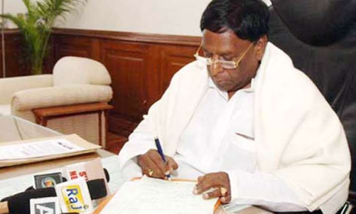 govt sends jan lokpal bill to par standing committee