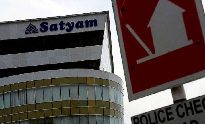 govt sets aside rs 617 cr tax demand on satyam