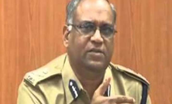 gujarat police dgp amitabh pathak dies while holidaying in