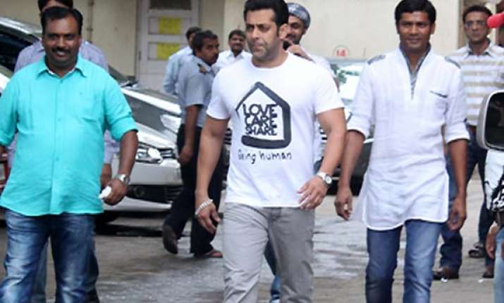 gujjar students from poonch meet actor salman khan in mumbai