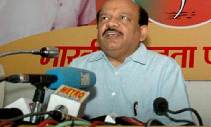 harsh vardhan s name doing rounds as bjp s cm candidate