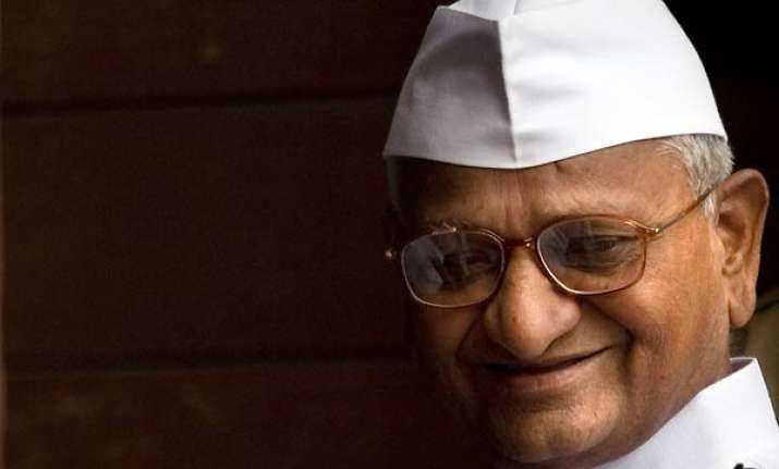 hazare seeks interpreter for himself from next meeting
