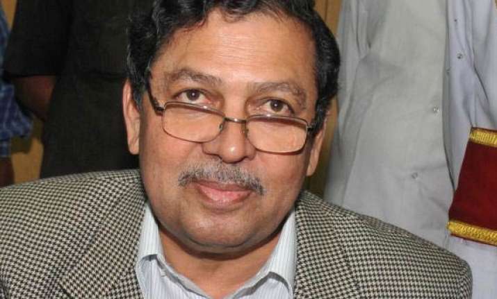 hegde denies split does not oppose his fast to attend panel
