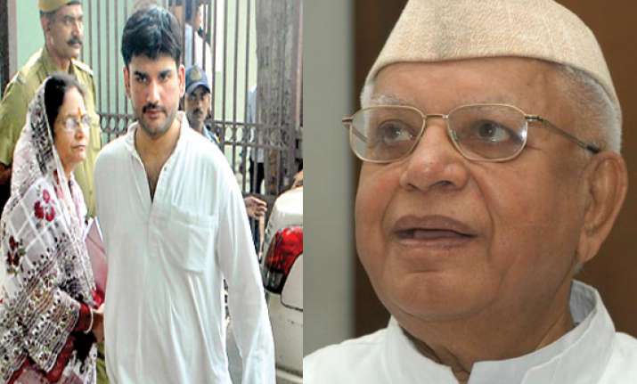 high court says n d tiwari should be compelled to undergo
