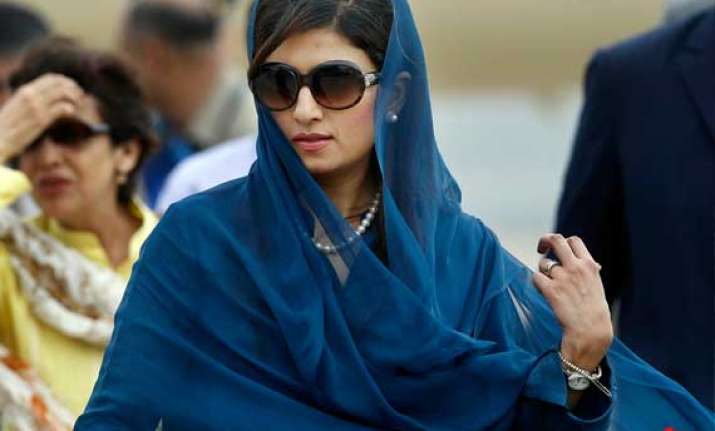 hina suprised over indian objection to meeting hurriyat