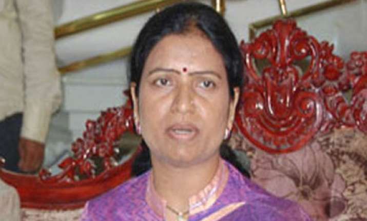 hyderabad blasts ap govt declares rs 6 lakhs to those