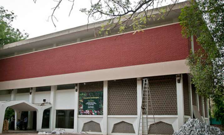 ias officer kalyan chakravarty appointed lalit kala akademi