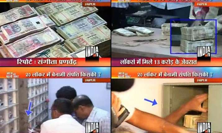 it raids in jaipur rs 15 crore cash and jewellery seized
