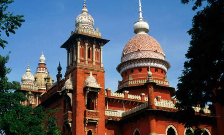 inaction in release of convicts will be treated as contempt