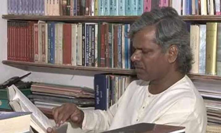 kannada writer dr malgatti resigns from sahitya akademi
