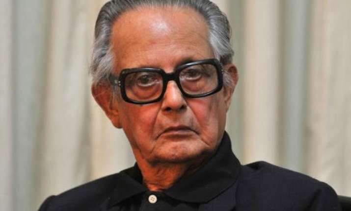 school which rejected r.k. laxman to house his memorial