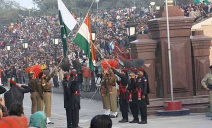 after border tension india and pakistan in visa row